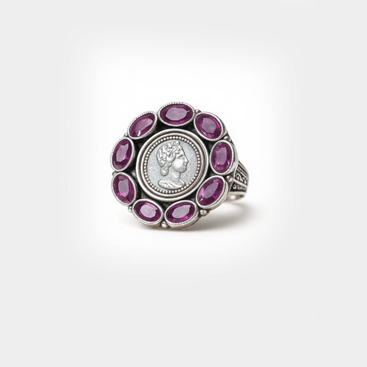 Queen Victoria adjustable ring